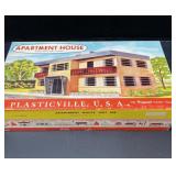 Plastic Billie U.S.A Apartment house 1907 198