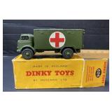 Dinky toys military Ambulance  626