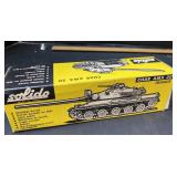Solido tank
