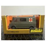 Solido C 35 Ambulance die-cast original box