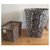 (2) Baskets/Receptacles