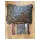 Lot of Decorative Cushions/Pillows