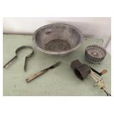 Lot of Vintage Kitchen Utensils