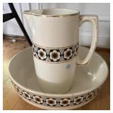Vintage Wash Bowl & Pitcher Set
