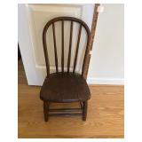 Antique Hoopback Windsor Childï¿½s Chair