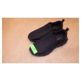 SKECHERS AIR COOLED SLIP ON SHOES SIZE 11