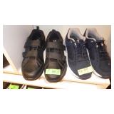 2 PAIR AVIA MENS SHOES 10 1/2