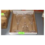 4 SIMON PEARCE WINE GLASSES