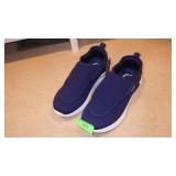 NWT FITVILLE SLIP ON VELCRO CLOSURE SHOES 10 1/2