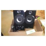 INSIGNIA COMPUTER SPEAKERS- UNTESTED