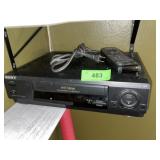 SONY VHS PLAYER (TURNS ON)