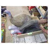 1 MAD FLAMBEAU TURKEY DECOY, 2 FOAM TURKEY DECOYS
