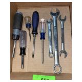 CRAFTSMAN WRENCHES, ASST, SCREWDRIVERS & SOCKET>>>