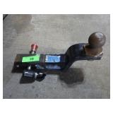 REESE TRAILER HITCH W/ MASTER LOCK