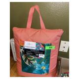 REVERSIBLE OUTDOOR BLANKET IN CARRYING CASE