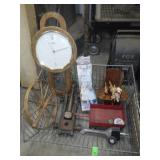 SALTON CLOCK (UNTESTED), SEWING NOTIONS ROCKER>>>