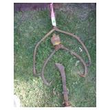 VINTAGE ICE TONGS, PLOW TINE