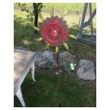 HANDMADE METAL YARD ART FLOWER
