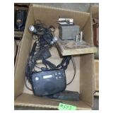 VINTAGE MICROPHONES, AM/FM CLOCK RADIO (UNTESTED)>