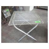 VINTAGE MESH TABLE 16 x 16 x 16