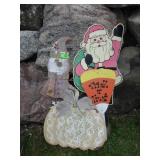 4 HOLIDAY YARD STAKES (PUMPKIN, SANTA, SNOWMAN &>