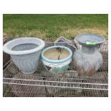 1 CERAMIC PLANTER, 1 STYROFOAM PLANTER, 1 TERRA >>