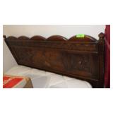 VTG OAK BED FULL, FREE MATTRESS (IF YOU WANT THEM)
