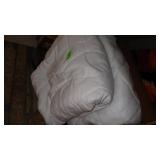 2 QUEEN MATTRESS PADS