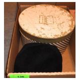 VTG BOSTON STORE PHEASANT FEATHER HAT, &>>>