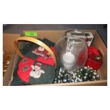 CANDLE HOLDERS, BASKET W/ QUILTED LID>>