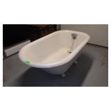 VTG CAST IRON TUB **BRING HELP** 4.5