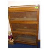 VINTAGE GLOBE- WERNICKE LAWYERS 4 STACK BOOKCASE>>
