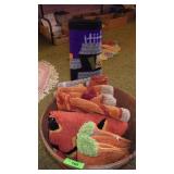 FALL & HALLOWEEN RUGS & APPLE BASKET
