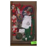 LEMAX BATTERY OPERATED TREE, UNTESTED, 3-TIER>>>