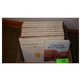 VTG WOMENS DAY ENCYCLOPEDIA OF COOKERY BOOKS>>