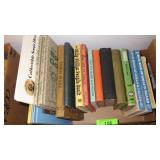 ASST VTG BOOKS & DOLL VALUE BOOKS