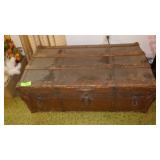 VTG H.M. KITTLE & CO TRUNK 36" X 21" X 12"