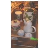 AVON SWEET COUNTRY HARVEST COVERED DISH & CANDLE>>
