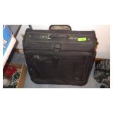 ATLANTIC ROLLING GARMENT BAG SUITCASE