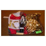CHRISTMAS ANGEL TREE WRAP?, GOLD POINSETTIA PICKS>