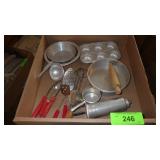 VTG CHILDRENS COOKING & BAKING SUPPLIES &>>>