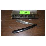 VINTAGE W.H. MORLEY & SONA STRAIGHT RAZOR