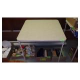 FOLDING CARD TABLE