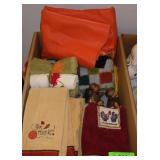 ASST FALL HAND TOWELS & WASHCLOTHS, VTG VINYL>>