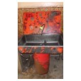 PARTS CLEANER W/CLEANING FLUID - WORKS