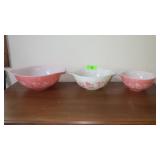 VTG PYREX GOOSEBERRY CINDERELLA NESTING BOWLS
