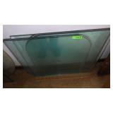 ASST. GLASS (28 x 26 1/2) (4 W/ ROUNDED EDGES>>>>