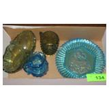 VTG HOBNAIL CREAMERS, DAISY & BUTTON GLASS>>>