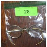VINTAGE  1/10  12K WIRE RIM GLASSES