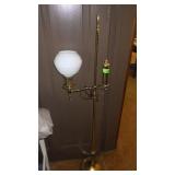 VINTAGE BRASS FLOOR LAMP